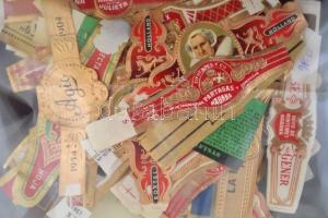 Régi szivargyűrű gyűjtemény, kb. 400 db, közte vágatlan szivargyűrűkkel, Handelsgold sérült, szivaro...