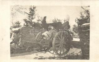 1917 Hegyi ágyú védelmi állásban télen / WWI Austro-Hungarian K.u.K. mountain troop cannon in winter. photo + K.u.K. Infanterieregiment v. Hindenburg No. 69. 15. Feldkompagnie (EK)