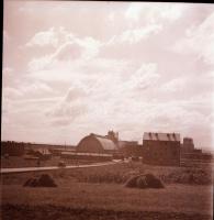 cca 1959 Kazincbarcika feliratú negatívtartó tasakban 38 db vintage negatív Kotnyek Antal (1921-1990...