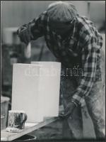 cca 1970 Zsigri Oszkár (1933-?) budapesti fotóművész hagyatékából 4 db vintage fotó, kettő feliratoz...