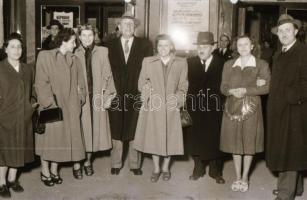 cca 1948 Kerékpárverseny a Városligetben, a Magyar Szabadságharcos Szövetség szervezésében, 30 db vi...