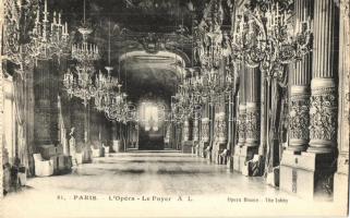 8 db régi külföldi városképes lap: 6 Párizs, 1 Róma, 1 Assisi / 8 pre-1945 European town-view postcards: 6 Paris, 1 Rome, 1 Assisi
