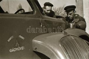 cca 1948 Teherautók tétele, 12 db vintage negatív Rózsa György (?-?) budapesti fotóriporter hagyaték...