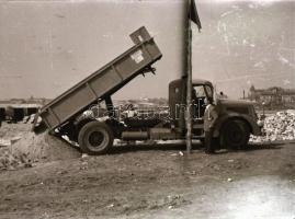 cca 1948 Teherautók tétele, 12 db vintage negatív Rózsa György (?-?) budapesti fotóriporter hagyaték...