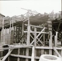 cca 1971 Budapest, Moszkva téri metró építkezés felszíni munkái, 11 db szabadon felhasználható, vint...