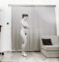 cca 1979 Szolidan erotikus felvételek, 8 db vintage negatív Menesdorfer Lajos (1941-2005) budapesti ...