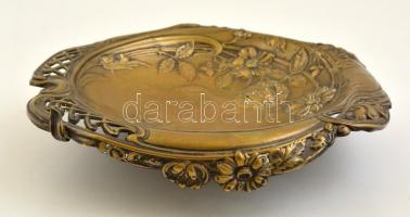 Rezezett szecessziós fém tál, d: 29 cm