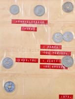 201db-os vegyes külföldi fémpénz gyűjtemény albumba rendezve, közte Görögország, Lengyelország, Romá...