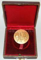 1964. "Philatec Paris" aranyérem A.Szepes nevére vésve szign.:Devicne aranyozott Br eredet...