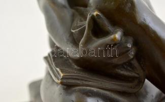 Lányi Dezső (1879-1951): Ülő női akt könyvvel 1929. Bronz, jelzett, márvány talapzattal a márványon ...