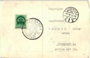 Bélyeg albumot kap Feri, ebben aztan kedvét leli. Budapesti Bélyegtőzsde reklámja / Hungarian stamp ...