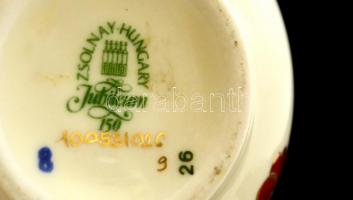 Zsolnay pillangómintás kis váza, kézzel festett, jelzett, apró kopásokkal, m: 11,5 cm