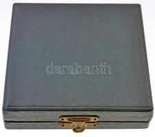 Iván István (1905-1968) 1963. "Nemzetközi Bélyegkiállítás - Sociphilex" ezüstpatinázott Br...