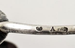 Antik ezüst (Ag.) cukorfogó, jelzett, mesterjeggyel, h: 16,5 cm, nettó 41,8 g