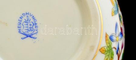 Herendi Viktória mintás porcelán bonbonier, kézzel festett, jelzett, hibátlan, d: 10,5 cm, m: 7 cm