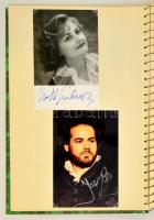 Énekesek, operaénekesek aláírásgyűjteménye. 16 db aláírt fotó, képeslap, szórólap füzetbe rendezve. ...