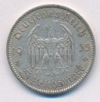 Német Harmadik Birodalom 1935A 5M Ag "Náci hatalom első évfordulója" T:2,2-
German Third ...