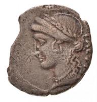 Római Birodalom / Róma / C. Considius Paetus Kr. e. 46. Denár Ag (3,13g) T:3 ki. Roman Empire / Rome / C. Considius Paetus 46. BC. Denarius Ag PAETI / C CONSID[I] (3,13g) C:F cracked Sear 78a.