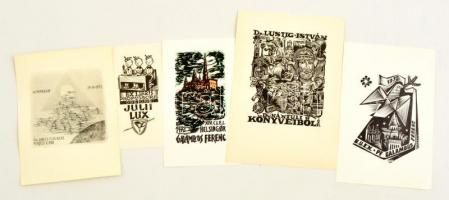 Vegyes exlibris tétel, kb. 240-250 db. Különféle nyomótechnikákkal, 13x18 cm és 5x3 cm közötti méret...