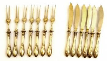 Ezüst (Ag.) nyelű kaviár kés és villa szett ( 6db 2×), jelzett, mesterjeggyel, h:12 és 13 cm, összesen:12 db