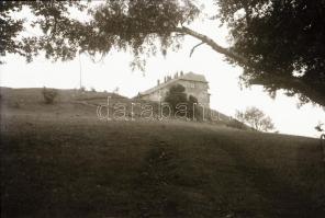 cca 1930-1940 Magyarországi tájak (Mátra, Pomáz, Bakony, stb.), 34 db fotónegatív, feliratozott borí...