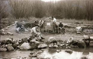 cca 1930-1940 Magyarországi tájak (Mátra, Pomáz, Bakony, stb.), 34 db fotónegatív, feliratozott borí...