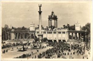 16 db RÉGI főleg külföldi városképes lap / 16 pre-1945 mostly European town-view postcards