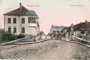 Nagyszombat, Tyrnau, Trnava; Emmer Kornél út, villa, hintó. Guczmann Testvérek kiadása / street view, villa, carriage (EK)