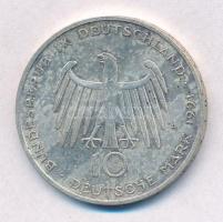 Németország 1991A 10M Ag "Német Egység - 200 éves a Brandenburgi Kapu" T:2
Germany 1991A ...