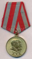 Szovjetunió 1948. Jubileumi Érem - A szovjet Hadsereg és Haditengerészet 30. évfordulójának emlékére aranyozott kitüntetés mellszalagon T:1- Soviet Union 1948. Jubilee Medal - 30 Years of the Soviet Army and Navy gold plated metal decoration with ribbon C:AU