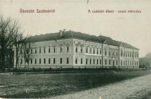 Szatmárnémeti, Satu Mare; A szatmári állami vasúti internátus. Cseplák Bálint felvétele / National Railways Boarding School (EB)