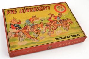 Víg lóverseny társasjáték, eredeti dobozában, tábla, leírás, bizonytalan tartalommal, 30x21x3,5 cm