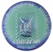 2000. 75 éves a szervezett bélyeggyűjtés mázas kerámia plakett sérült tokban, hátoldalán matrica (150mm) T:1,1-