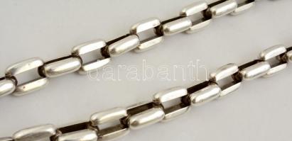 Ezüst (Au) nyaklánc, jelzett, h: 70 cm nettó: 168 g