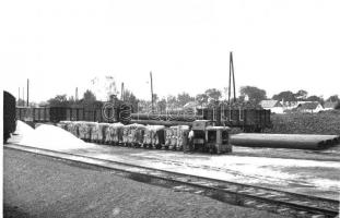 1964 Debrecen, MÁV vasútállomás kis áruszállító vonattal. photo