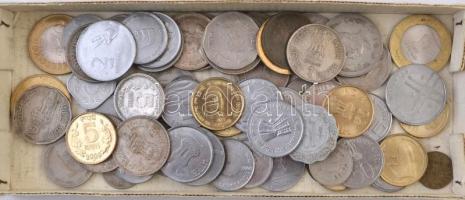 India 1925-2015. Vegyes forgalmi és emlékkiadású fémpénz tétel (65xklf) T:1--3 India 1925-2015. Mixed circulating and commemorative coins lot (65xdiff) C:AU-F