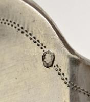 Ezüst (Ag.) tortalapát, jelzett, mesterjeggyel (PJ),  h:26 cm, nettó:170 g