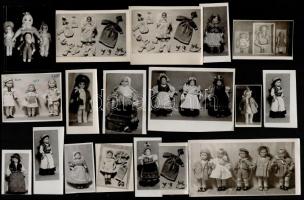 cca 1950-1960 82 db, többnyire kaucsuk babákról készített fotó, 8x3,5 és 8x15 cm közötti méretekben
