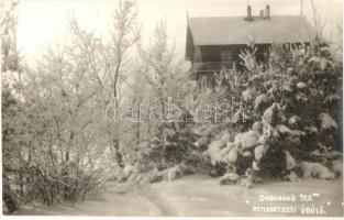 1933 Dobogókő, Rendőrtiszti üdülő télen. photo