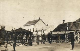 1918 Kézdivásárhely, Targu Secuiesc; Károly király hét alatt feldíszített Fő tér / decorated main square due to Charles I of Austria week. photo (EK)