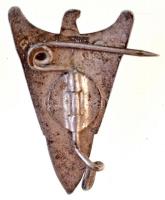 Német Harmadik Birodalom ~1939-1945. "Repülőgépgyártás Érdemjelvénye" ezüstözött és zománc...