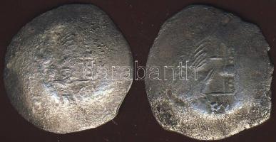 Trapezunt/kereszteslovagok kiadása?! 2db Ag T:3