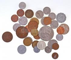 Vegyes 335g-os külföldi fémpénz tétel T:vegyes