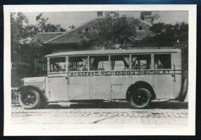 cca 1935 A Budapesti Helyiérdekű Vasutak Rt. autóbusza, utólagos előhívás, 6,5x9,5 cm