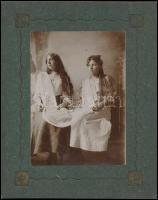 cca 1910 3 db kartonra kasírozott keményhátú fotó, egyiken bányászok a hegyoldalban, 26x21 cm