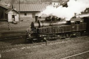 cca 1942 Régi mozdonyok, 4 db szabadon felhasználható vintage negatív, 24x36 mm