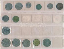 ~115db-os vegyes érme tétel berakólapokon, közte Svédország, Kuvait, Belgium, Franciaország, Kínai N...