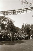 1948 Budapest, Városliget, kerékpár verseny, 41 db szabadon felhasználható vintage negatív, 24x36 mm