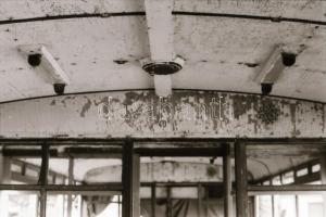 1990 Régi fogaskerekű kocsi felújítás előtti állapota, 30 db szabadon felhasználható vintage negatív...