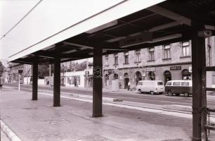 1984. október 2. Budapest, az 1-es villamos vonalán próbajárat, 32 db szabadon felhasználható vintag...